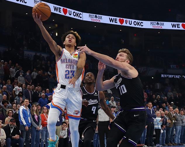  亚历山大全面发挥雷霆轻取开拓者巩固西部前列