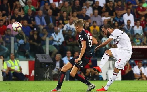  拜仁慕尼黑客场奏凯，稳居积分榜首位置